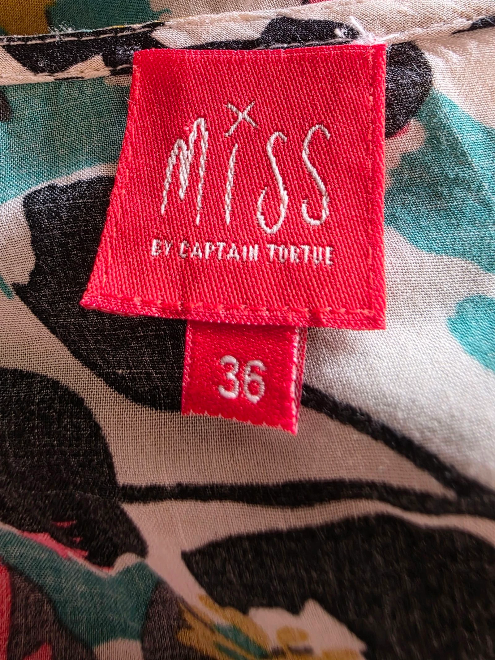 Blusa estampada Miss Captain Tortue - Tamanho 36 – photo 7